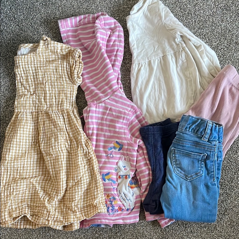 Spring Clothing Bundle 🌻 2T
